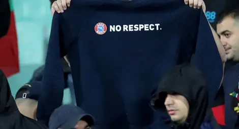 Футболната асоциация на Англия: Това е недопустимо!