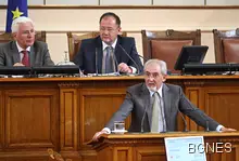 Местан: Не може да са самоцел нито избори, нито пълен мандат 