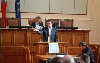 Надписана с 50% сметка за ток няма да се плаща Надписана с 50% сметка за ток няма да се плаща