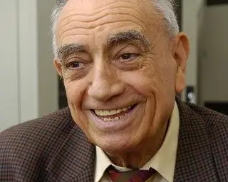 Петър Дойчев