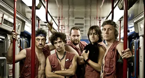 Кадър от филма &bdquo;Колелото на живота&ldquo;.