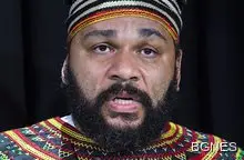 Във Франция разследват известен комик Във Франция разследват известен комик