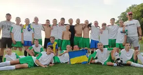 Протегната ръка в помощ на бедните и слабите по целия свят