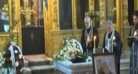 Стотици се простиха с Борис Карадимчев под дъжда