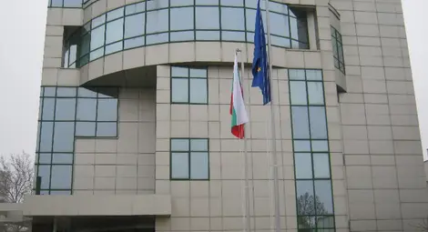 1750 русенци се отчетоха  пред данъчните през януари