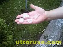 Град като павета валя в Германия