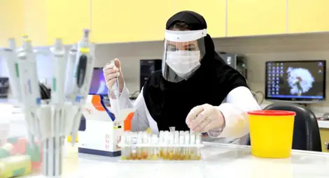 Ваксина срещу Covid-19 ще има най-рано след година, според ЕС