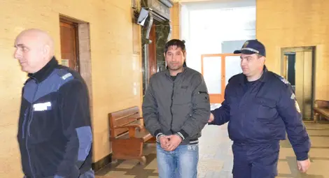 Откриха и втория нападател на турски тираджия на Международното