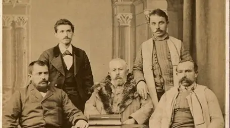 Използвачите. Филип Симидов и фамилия край държавната трапеза