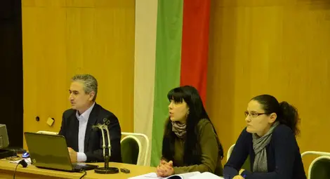 Правят велостоянки в Градската градина и по реконструираната &bdquo;Александровска&ldquo;