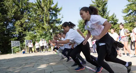 Набират до 18 юли кандидати за състезанието по скоростно изкачване на Шипка