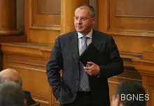 Станишев се отказа от депутатския си имунитет