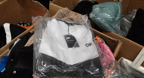 Големи пратки "маркови" стоки задържани на двата моста над Дунав