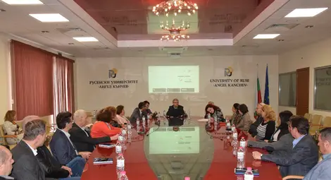 На среща в Русенския университет се обсъждиха възможностите за подобряване позициите в рейтинговата система на висшите училища в България