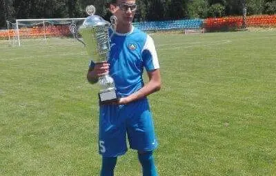 В началото Кристиан дори не харесвал футбола. А днес е титуляр в националния