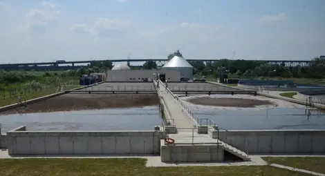 Рибари и чайки отхвърлят обвинения за лоша работа на пречиствателната станция