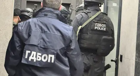 Акцията на ГДБОП срещу &bdquo;китайското карго&ldquo; стигна и до митницата в Русе?