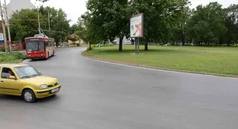 По два консорциума се борят за пробива &bdquo;Кауфланд&ldquo; и подлеза на Кръговото