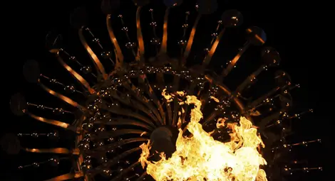 Олимпийският огън бе запален във Фукушима без публика