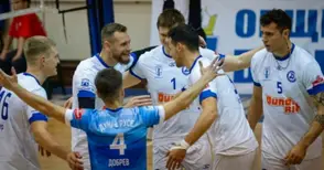 Чудо! Волейболистите с победа, последният им шанс за спасение е в утрешни драми