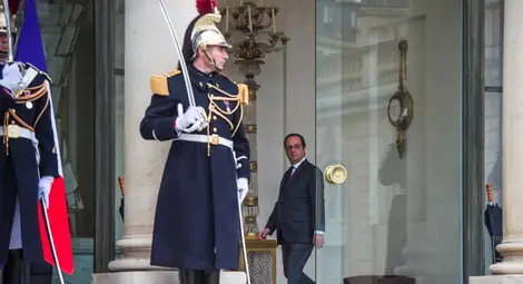 Елисейският дворец - властовият Олимп на Франция