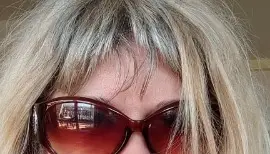 Бела Каламова, собственик на логистична фирма: В шок сме. Убиват ни бизнеса