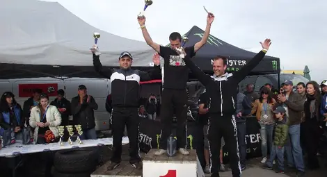 Заклет фен на баварците с гросмайсторски приз на &bdquo;Дракон&ldquo;