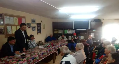 Питат червените депутати за пътища, образование и здравеопазване