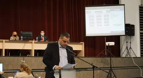 СДС предлага корекция в наредба, забраняваща товарни бусове в центъра