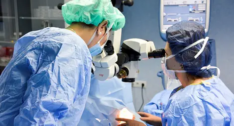 В МБАЛ &bdquo;Медика&ldquo; отстраняват дефекти на роговицата чрез амниотична мембрана