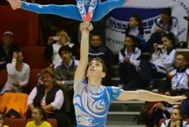 Русенски акробати с титла и 2 медала от турнир в Баку