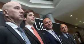 Купувачи на „Виваком“ взеха и „Дунарит“