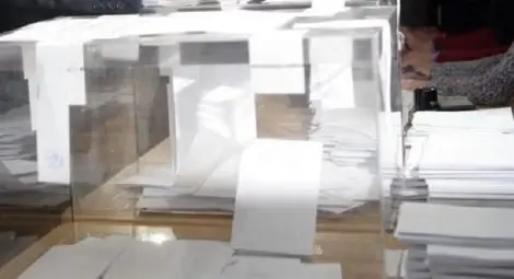 ДПС измести БСП от второто място в Благоевград и Добрич