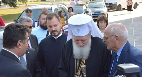 Патриарх Неофит се върна в Русе четири години след избирането му за глава на Българската православна църква.