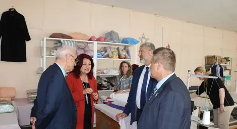 Министърът на здравеопазването доц. Силви Кирилов&nbsp;посети УМБАЛ &bdquo;Медика-Русе&ldquo; и Центъра за психично здраве