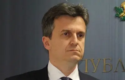 Енергийният министър: Нямам правомощия да променям цената на газа