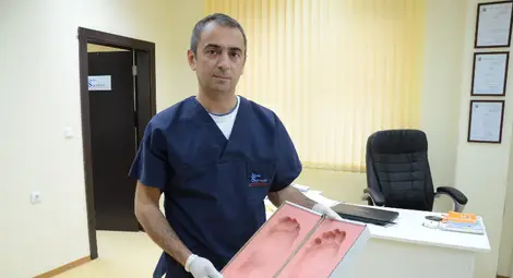 Индивидуалните ортопедични стелки предпазват спортистите от травми