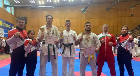 Две държавни титли и сребро за каратето в &bdquo;Ипон&ldquo;