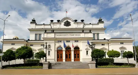 Седем от русенските депутати вече са известни, осмият ще стане ясен днес