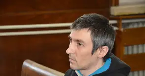 Обвинен в жестоко убийство се жали от прилошаване и задух