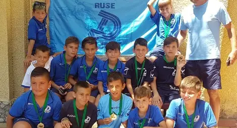 Дунавски деца първи на турнир в Несебър
