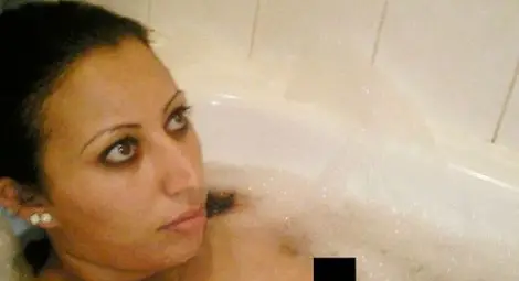 Майката на самовзривилата се шахидка проговори!