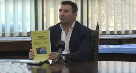 Проектът за бъдещия завод беше представен от Красимир Даков за заседание на общинската екокомисия през октомври 2021 година.          Снимка: Архив