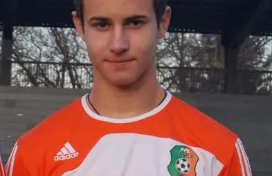 Втори опит за летене на Здравчев със синия екип