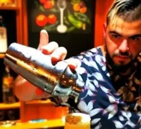 Ток спрял сърцето на бармана в Созопол