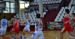 „Дунав-Русе 2016“ спечели  дербито срещу „Стар Баскет“