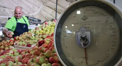 Русия отряза реекспорта на плодове от България