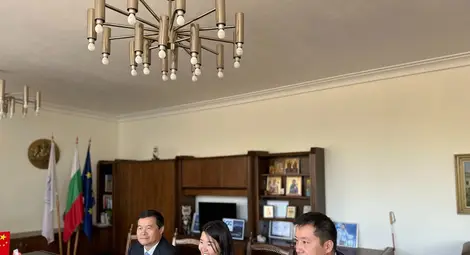 Посланикът на Китай в България: Русе има много предимства пред останалите градове Посланикът на Китай в България: Русе има много предимства пред останалите градове