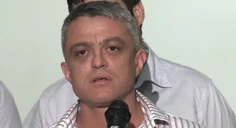 Съдът решава дали да остави в ареста Бисер Манолов