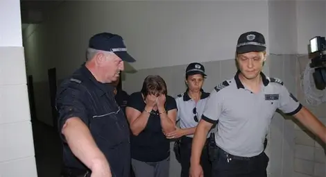 Как шивачка на 51 г. става наркотрафикант на 60 кг хероин /видео/